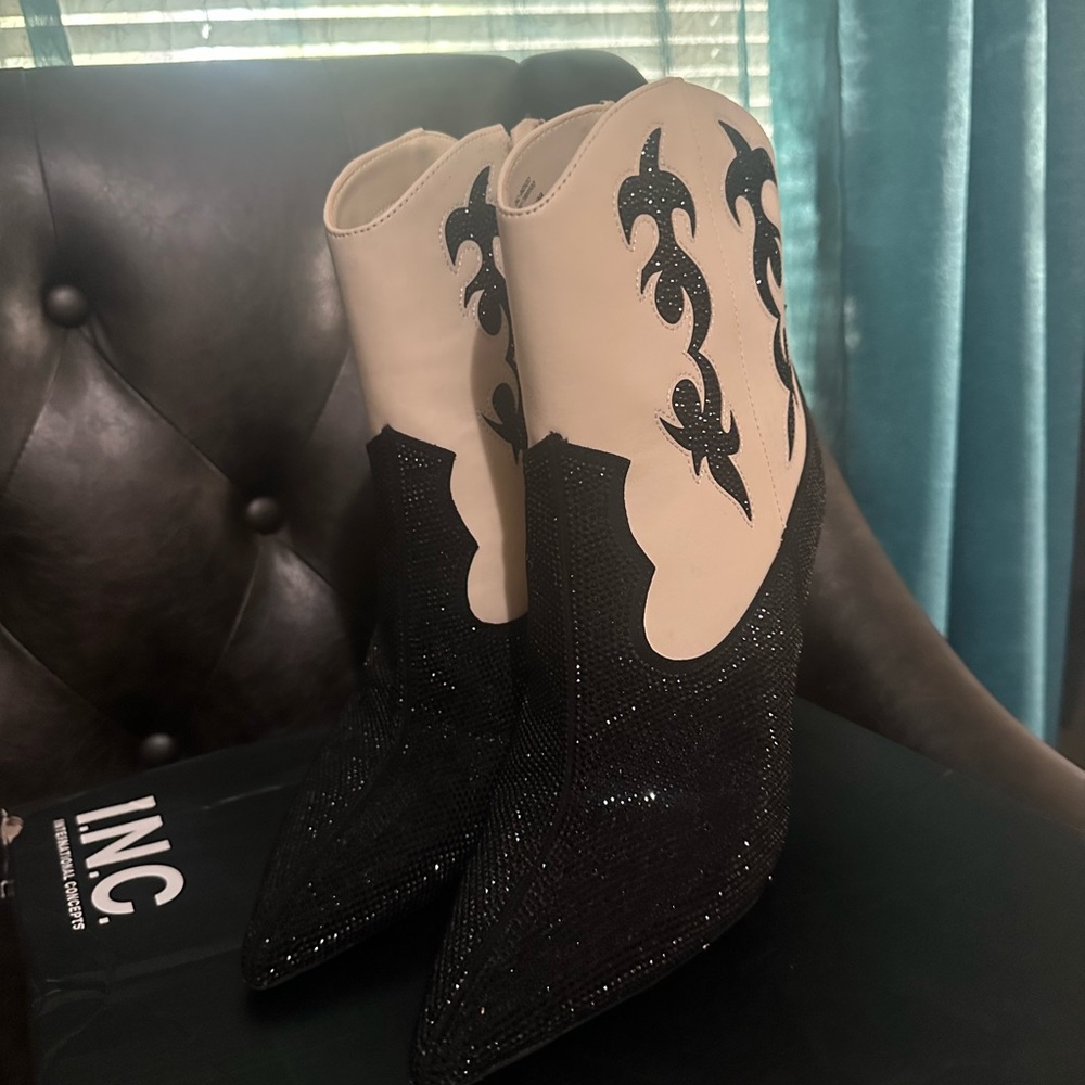 INC International Concepts Black and Cream Ankle Boots